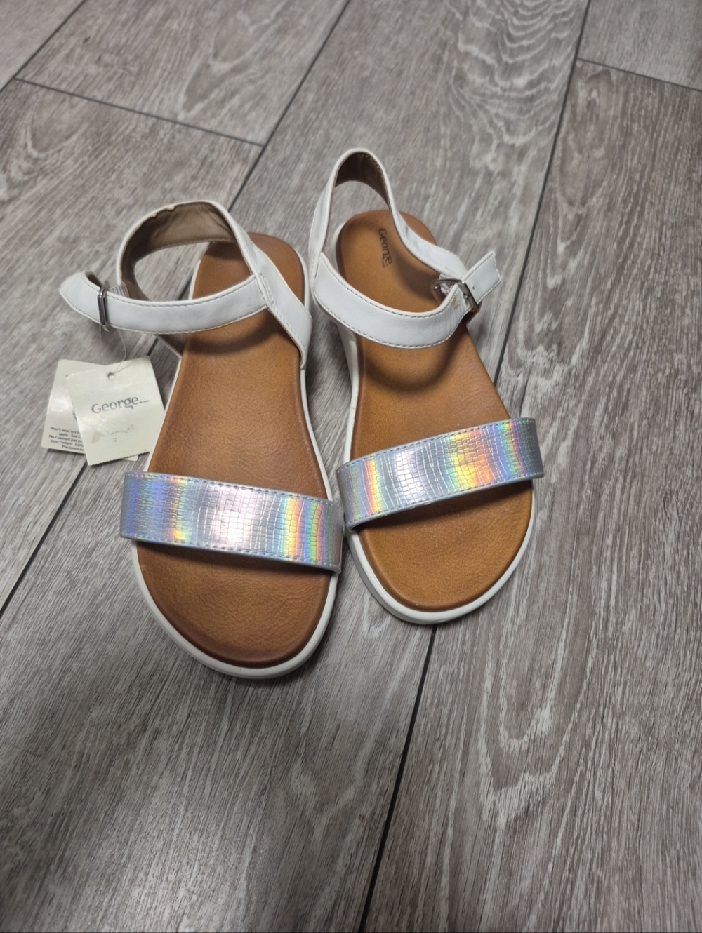 George girls' platform ankle-strap sandal with white straps & iridescent Effect